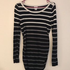 Motherhood maternity sweater